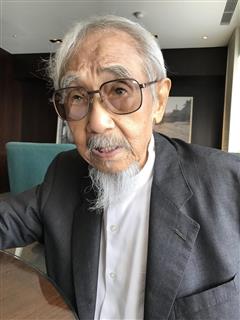 日本統治下で幅広い教育を受けた日本語世代を代表する台湾人として、「日本人よ胸を張れ！」と檄を飛ばし続けた蔡焜燦氏＝２０１６年１１月５日、台北（河崎真澄撮影）