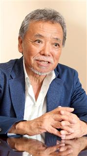 砂川啓介さん（野村成次撮影）