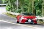 箱根ターンパイクを駆けるレクサス「ＬＣ５００」