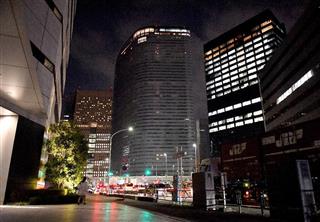 電通の本社ビル＝４月２８日午後、東京都港区（宮崎瑞穂撮影）