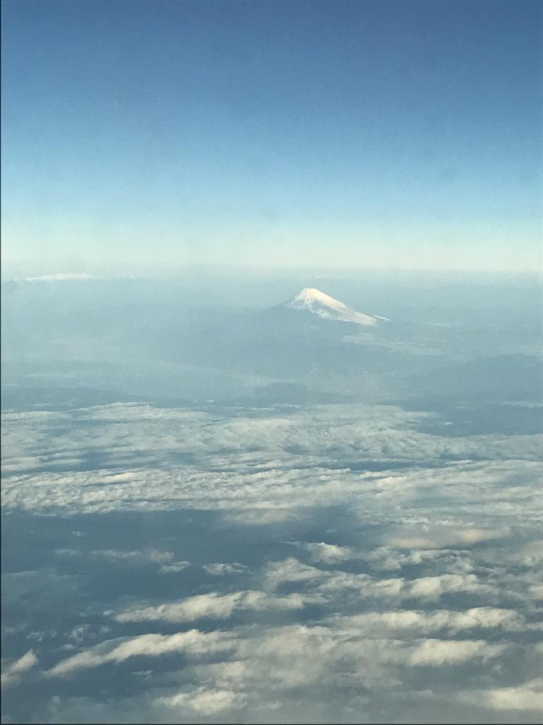 成田便の機窓より