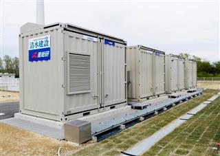 産総研の福島再生可能エネルギー研究所内に設置された水素エネルギー利用システム（清水建設提供）