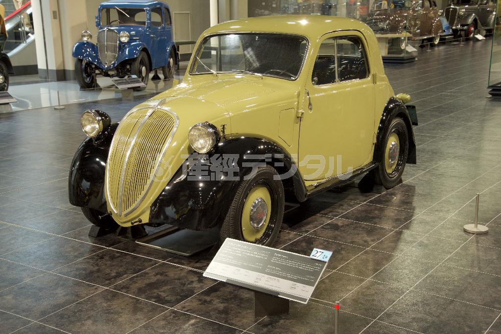 ルパンのチンクエチェントのご先祖。確かにこりゃ“ねずみ”だ。フィアット・５００“トッポリーノ”（１９３６年・伊）。トヨタ博物館