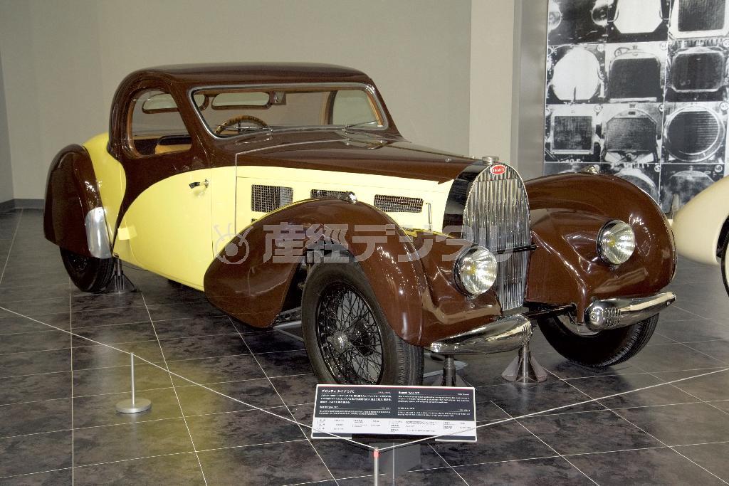 ブガッティ・タイプ５７Ｃ（１９３８年・仏）。トヨタ博物館