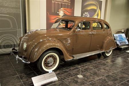 時代は流線形へと移行していった。デ・ソート・エアフローシリーズＳＥ（１９３４年・米）。トヨタ博物館