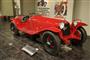 イタリアンレッドのアルファロメオ・６Ｃ１７５０グランスポルト（１９３０年・伊）。トヨタ博物館