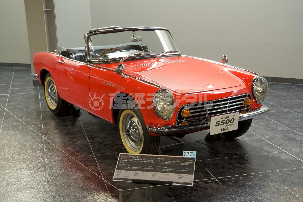 ホンダの四輪進出第１弾となったライトウエイトスポーツ。ホンダ・Ｓ５００ＡＳ２８０型（１９６４年・日）。トヨタ博物館