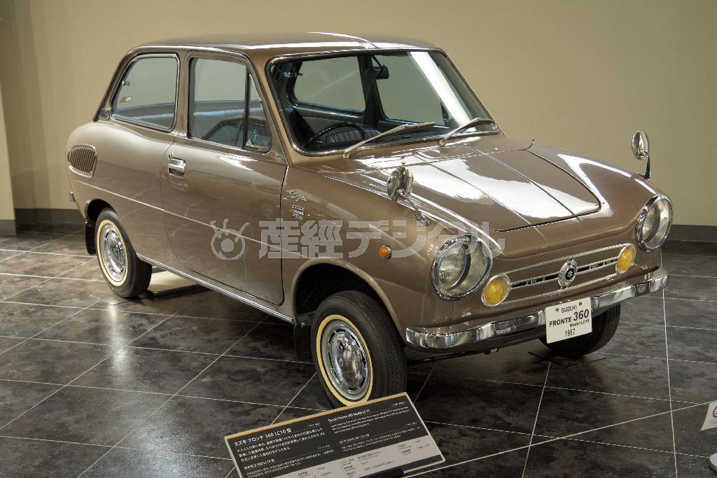 スズキ・フロンテ３６０ＬＣ１０型（１９６７年・日）。トヨタ博物館