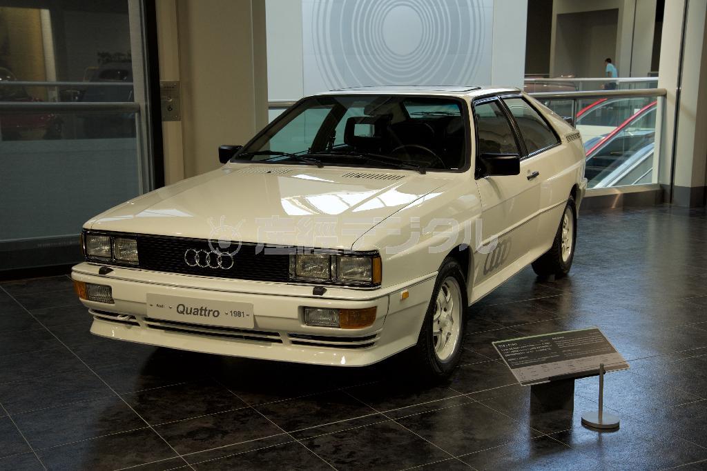 高性能のターボエンジン＋フルタイム四駆でラリーを席巻したアウディ・クワトロ（１９８１年・独）。トヨタ博物館