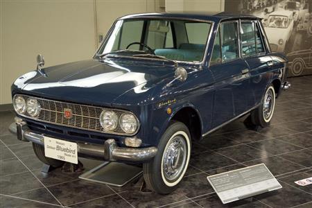 ダットサン・ブルーバード４１１型（１９６５年・日）。トヨタ博物館