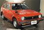 厳格なマスキー法の排ガス規制を世界で初めてクリアし、日本車の名声を高めたホンダ・シビックＣＶＣＣ１２００ＧＬ３Ｄｏｏｒ（１９７５年・日）。トヨタ博物館