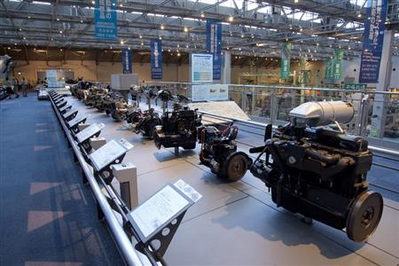 壮観！歴代のトヨタ製エンジンがずらり。トヨタ産業技術記念館