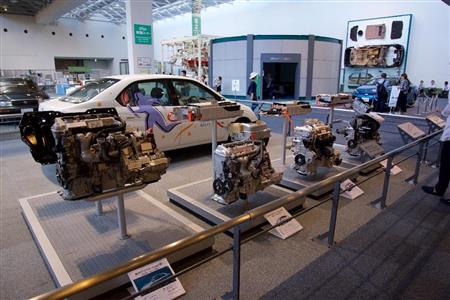 歴代プリウスのパワーユニット。トヨタ産業技術記念館