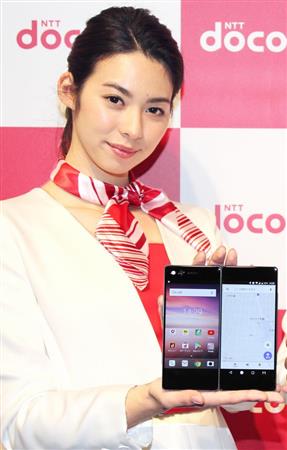 ２画面スマホ「ＭＺ－０１Ｋ」