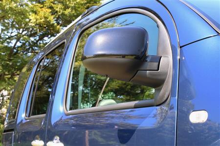 大型のドアミラー