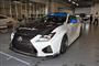 富士スピードウェイのピットガレージにたたずむ、レクサスの「ＲＣ Ｆ ＧＴコンセプト」
