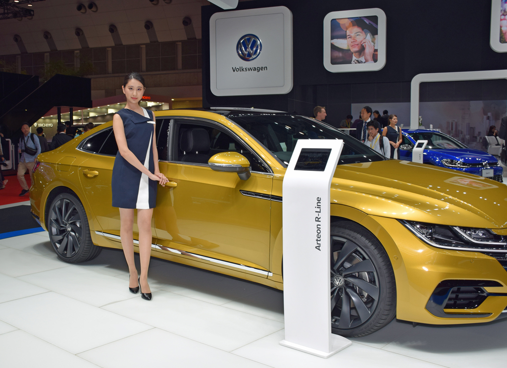 ＶＷのアルテオンとコンパニオン