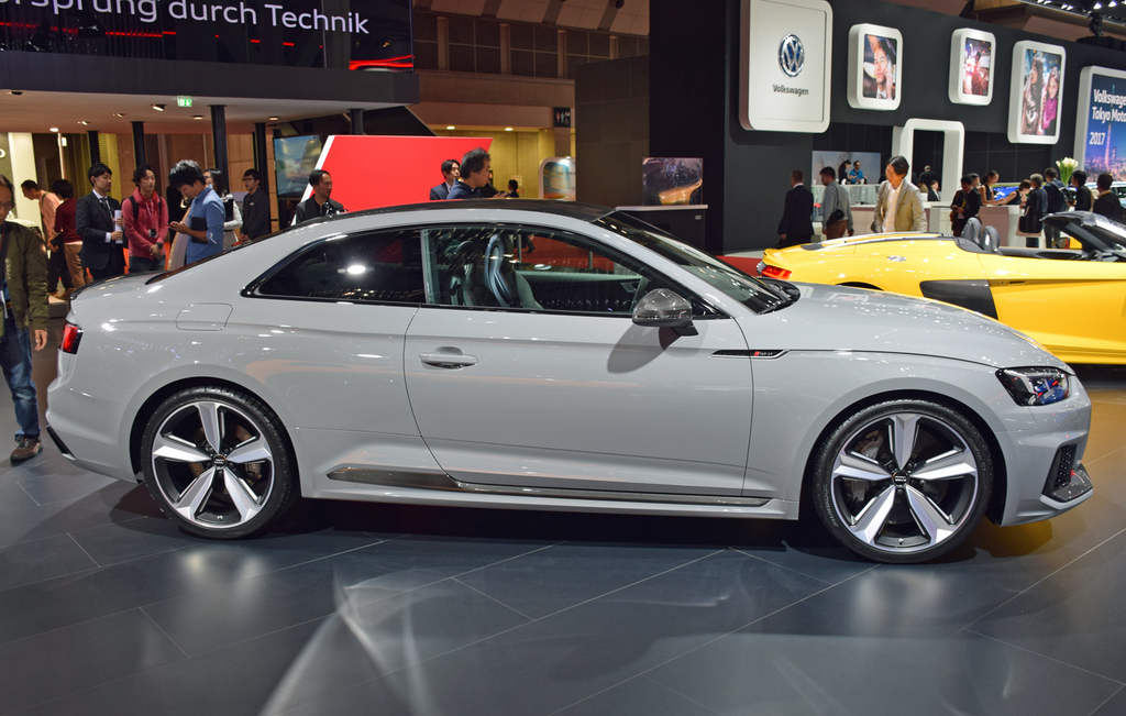 アウディのＲＳ５