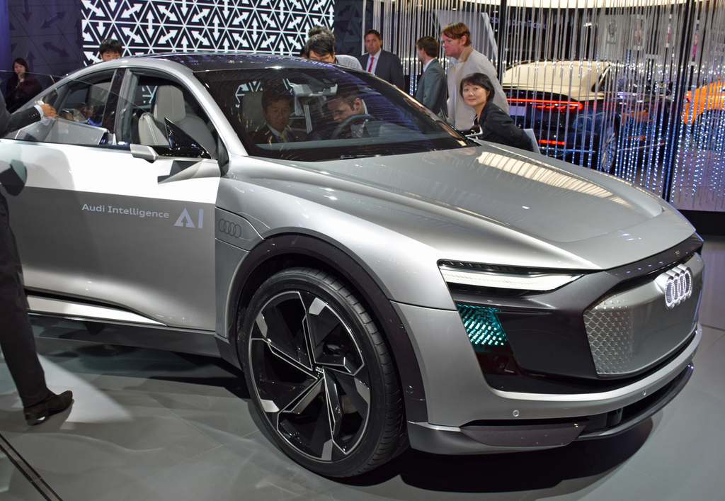 アウディのＥＶコンセプトカー、Ｅｌａｉｎｅ