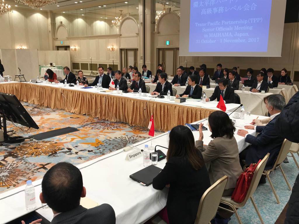ＴＰＰ１１首席交渉官会合の全体会合＝１０月３１日、千葉県浦安市