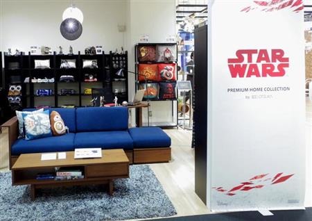 スター ウォーズ リラックマ スヌーピー 大好きなキャラクターに出会えるショップが東京都内に相次ぎ登場 Sankeibiz サンケイビズ