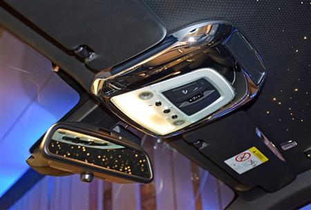 「レイス」のルームランプ