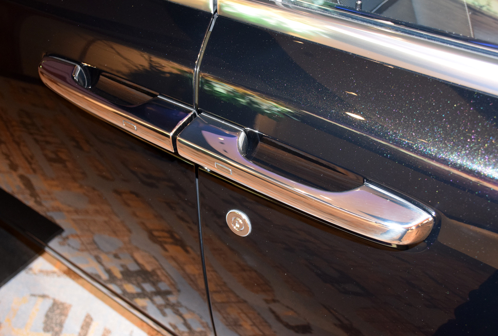 コーチドアのハンドル