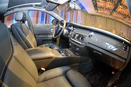 「ゴースト」の高級感あふれるインテリア