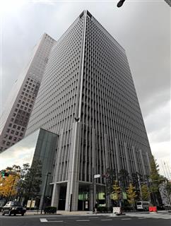 三菱マテリアル本社の入る経団連会館＝東京都千代田区（桐原正道撮影）