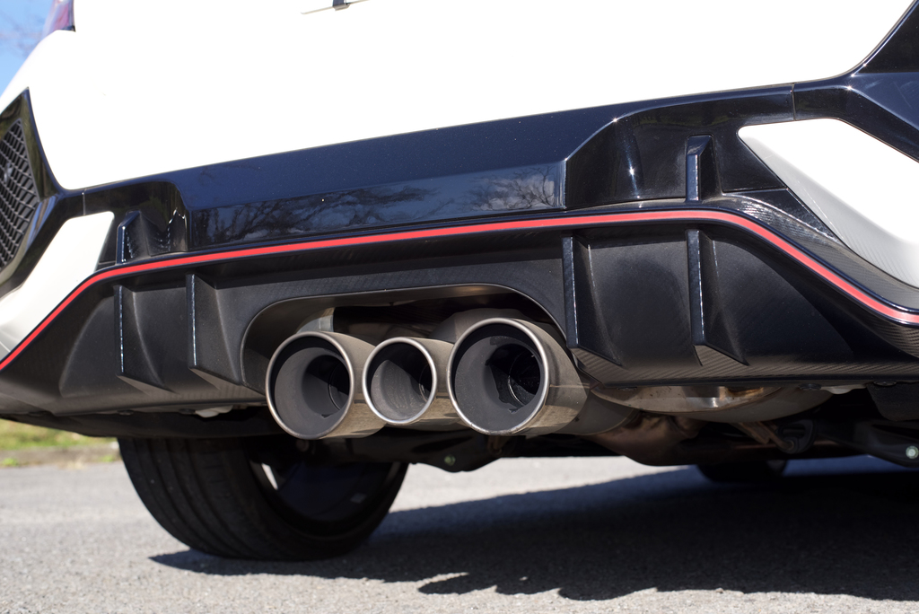 センター３本出しですよ。ホンダ・シビックＴＹＰＥＲ