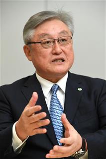 日立製作所の東原敏昭社長＝１８日、東京・丸の内（寺河内美奈撮影）
