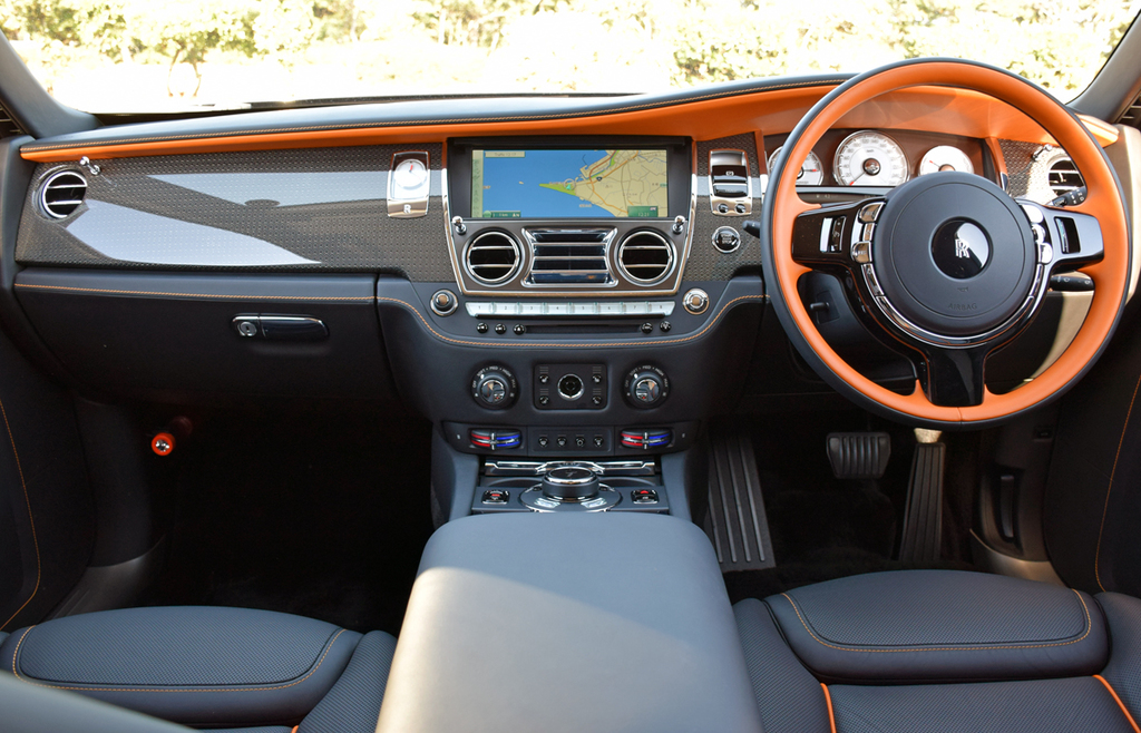 ゴーストのダッシュボード周り