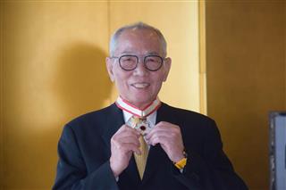 台北で、旭日中綬章の勲章を授与された「ジャイアント」創業者の劉金標氏(田中靖人撮影) 台北で、旭日中綬章の勲章を授与された「ジャイアント」創業者の劉金標氏(田中靖人撮影)