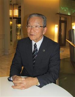 湖池屋とのタッグによって「宗像の知名度向上につなげたい」と話す福岡県宗像市の谷井博美市長 湖池屋とのタッグによって「宗像の知名度向上につなげたい」と話す福岡県宗像市の谷井博美市長