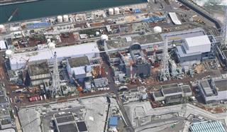 東京電力福島第１原発。左から１、２、３、４号機