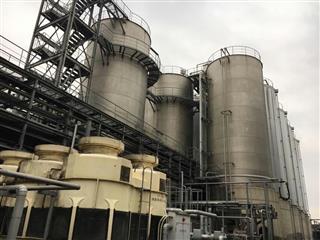 霧島酒造本社にあるバイオリアクタ＝宮崎県都城市