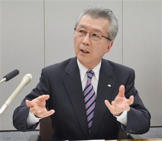 記者会見する中部電力の勝野哲社長＝１６日午後、東京都千代田区