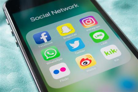 もはや 冗談 では済まされない セクハラ認定されるｌｉｎｅスタンプの条件 3 3ページ Sankeibiz サンケイビズ 自分を磨く経済情報サイト