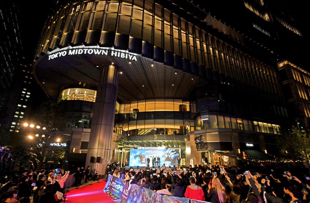 「東京ミッドタウン日比谷」の開業に先立ち記念の映画イベントが行われた＝２６日、東京都千代田区