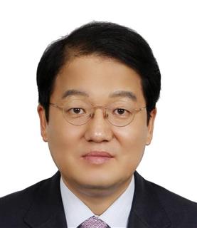 南成旭(ナム・ソンウク)高麗大統一外交学部教授 南成旭(ナム・ソンウク)高麗大統一外交学部教授