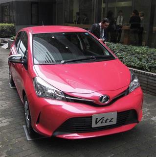 トヨタの主力小型車「ヴィッツ」=東京都港区 トヨタの主力小型車「ヴィッツ」=東京都港区