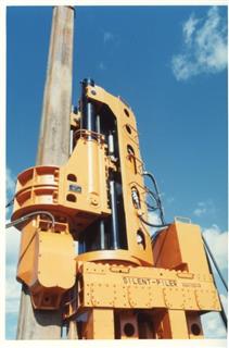 改良を重ね、量産機となったサイレントパイラー 改良を重ね、量産機となったサイレントパイラー