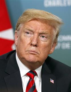 トランプ米大統領=8日、カナダ・シャルルボワ(AP) トランプ米大統領=8日、カナダ・シャルルボワ(AP)