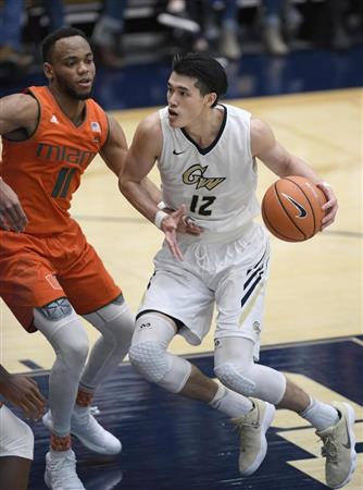 日本人２人目の快挙に期待高まる ｎｂａ指名待つ渡辺雄太 ２２日朝に新人ドラフト Sankeibiz サンケイビズ