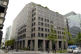 創業の地である大阪・道修町に建つ武田薬品工業の本社