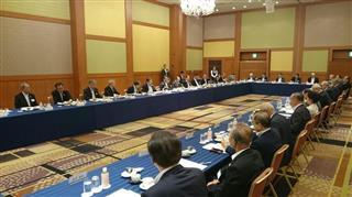 都内で開かれた東京商工会議所の夏期セミナー。経済3団体の財界セミナーがスタートした=6日午後、東京都港区の品川プリンスホテル 都内で開かれた東京商工会議所の夏期セミナー。経済3団体の財界セミナーがスタートした=6日午後、東京都港区の品川プリンスホテル