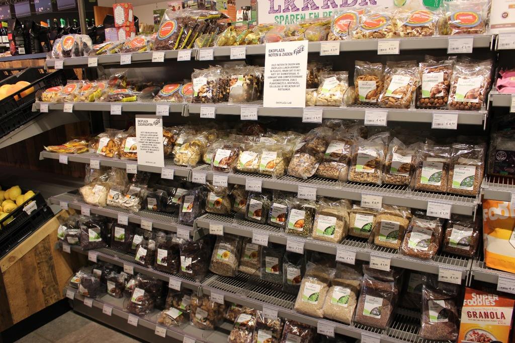 なんとこの棚がほぼ「プラスチックフリー」である