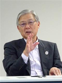 取材に応じるＮＥＣの新野隆社長＝１０日、東京都港区（山沢義徳撮影）