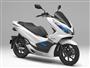 ホンダの電動スクーター「ＰＣＸエレクトリック」。インドネシアでの蓄電池のシェアサービスで使用される