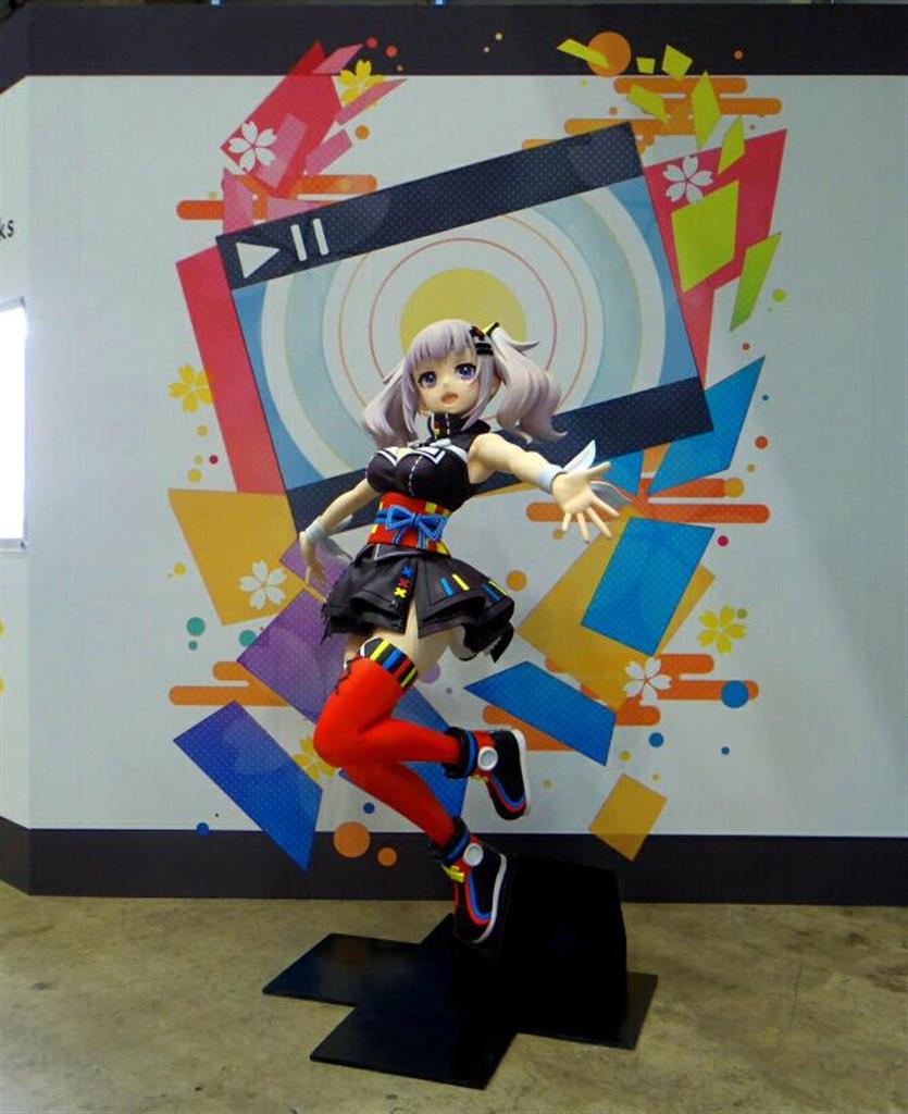 輝夜月の等身大フィギュア